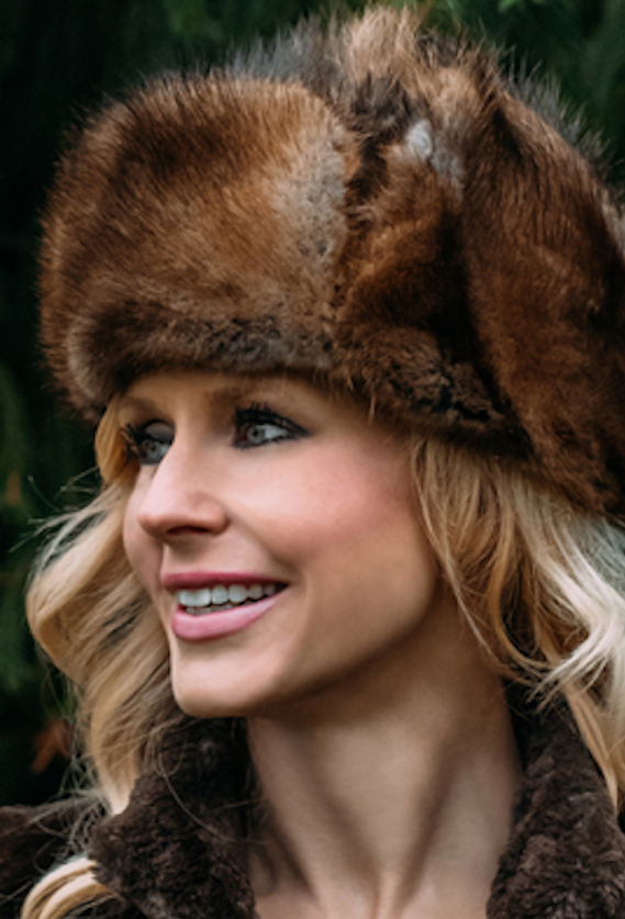 Muskrat hat top